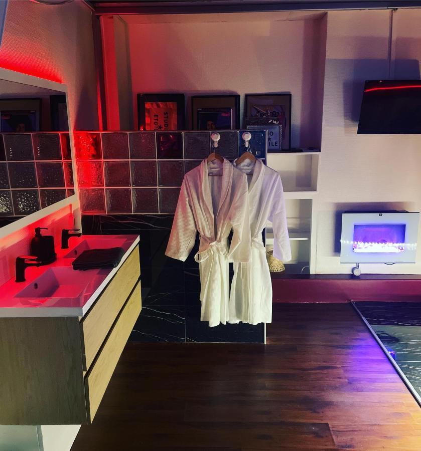 Jacuzzi 9Em Apartamento Paris Exterior foto