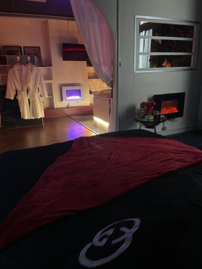 Jacuzzi 9Em Apartamento Paris Exterior foto